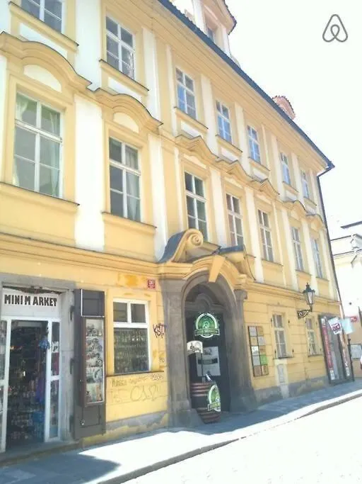 3 Min Walk Old Town Center Private Room C Praga Apartamento